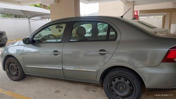 VOLKSWAGEN VOYAGE 1.6 MI COMFORTLINE 8V FLEX 4P MANUAL